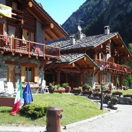 In Near Area Apartmán Antey-Saint-André