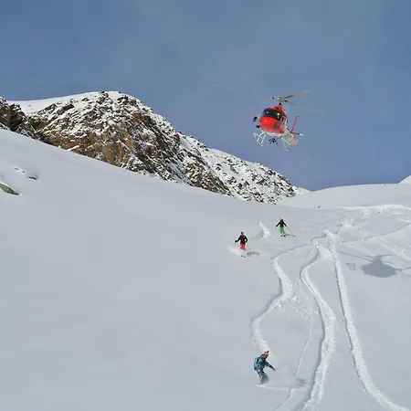 In Near Area 아파트 *